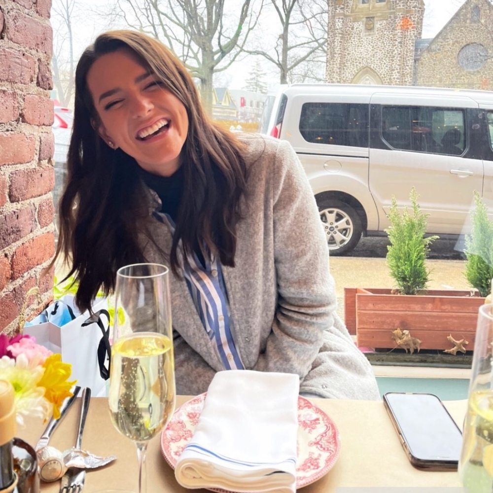Meet your Posher, Veronica